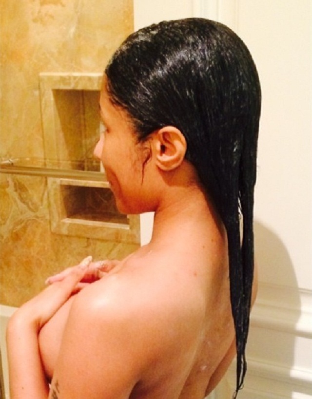 Nicki-minaj-cheveux-naturels-jewanda-4